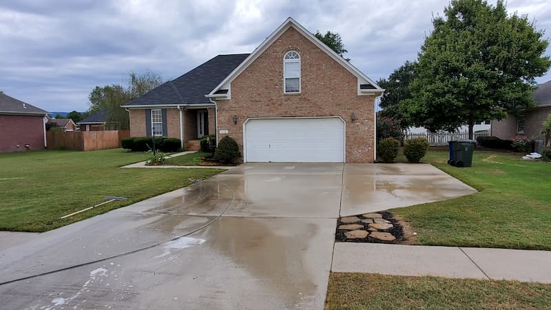 House wash and driveway cleaning in owens cross roads al
